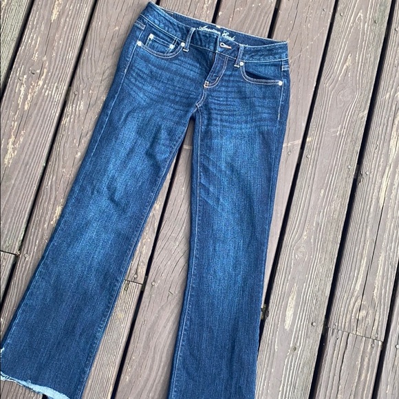 American Eagle Boyfriend Flared Jeans - Picture 1 of 3